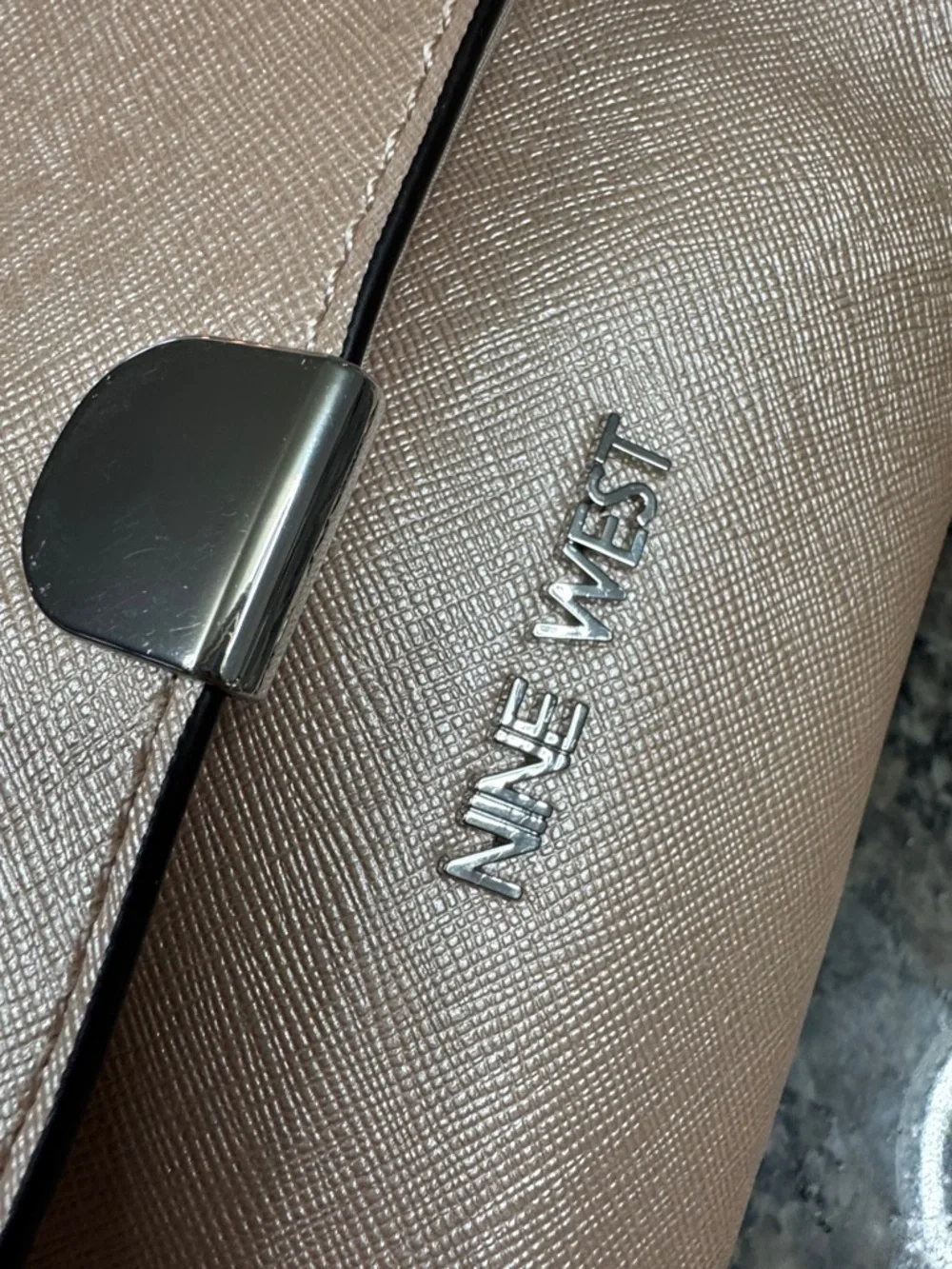 Nine West Rose Blush metallic Crossbody Bag with Matching Card Case NEW